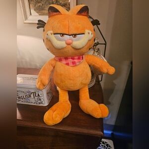 Garfield Plush (2024), NEW
